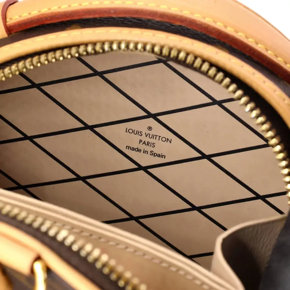 Louis Vuitton Mini Boite Chapeau Bag #266001L16B